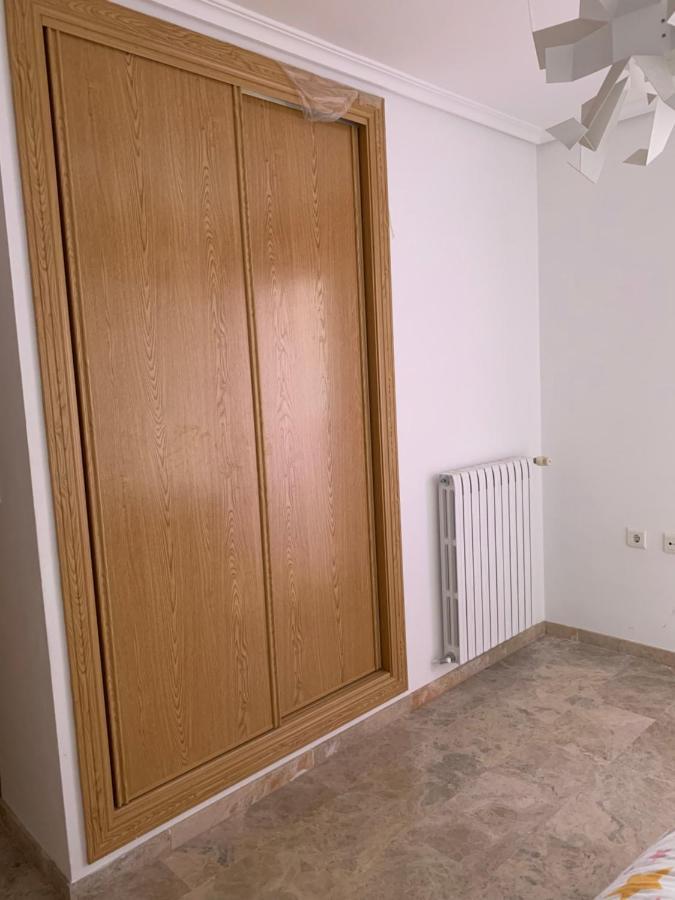 Bonito Alojamiento Junto A La Plaza De Toros Con Garage Appartement Albacete Buitenkant foto